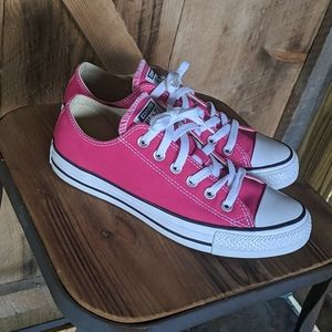 Pink Carmine converse